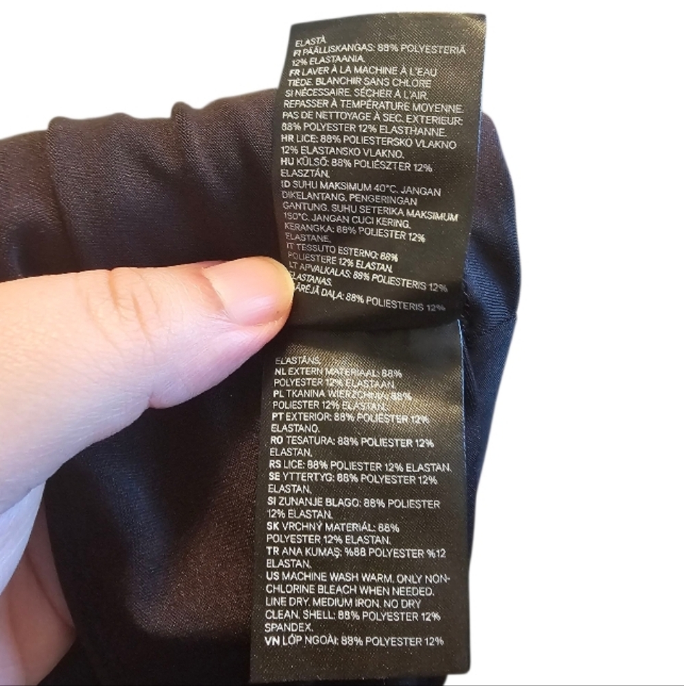 Black Divided H&M Women's Short Halterneck Top - Picture 7 of 7
